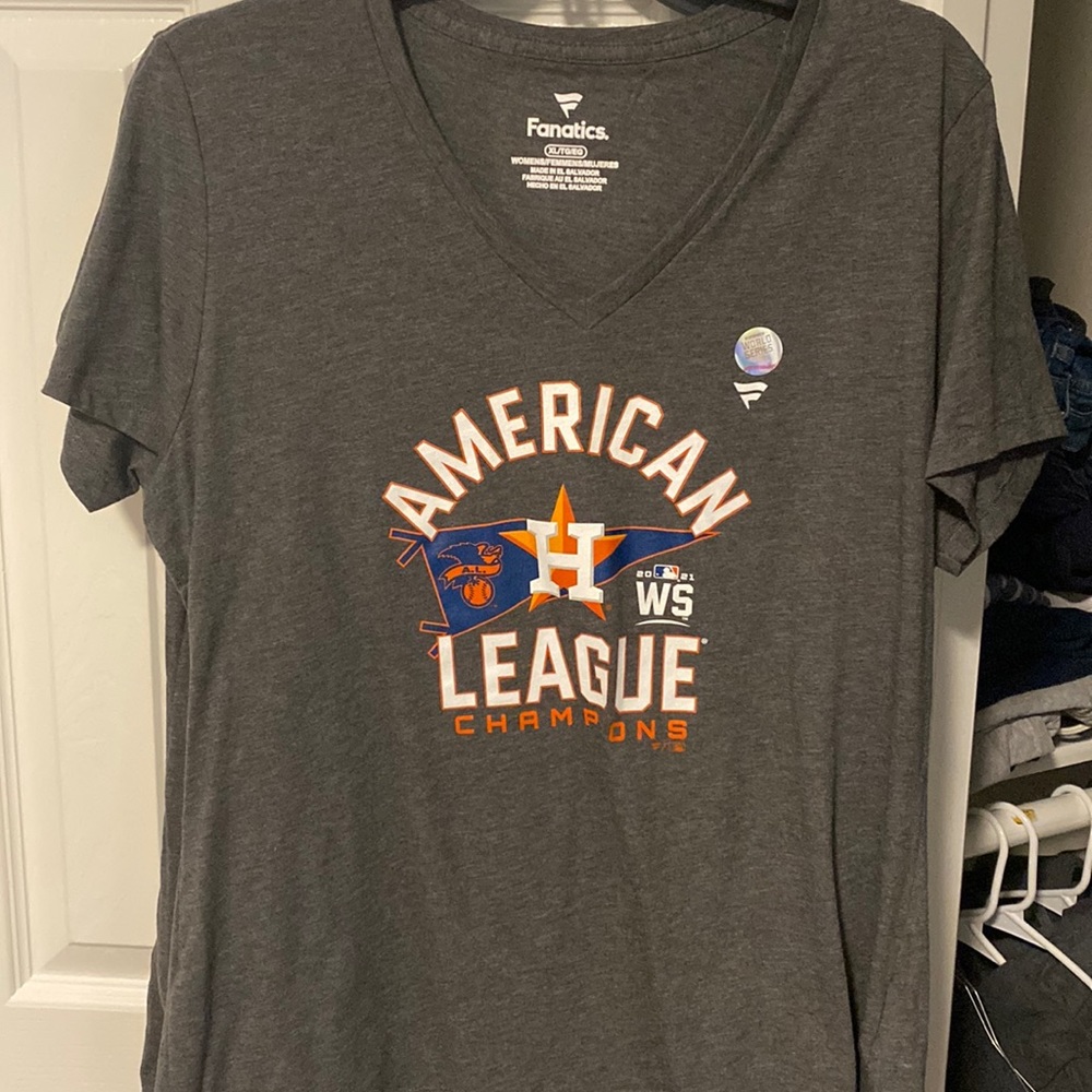 Astros shirt size XL